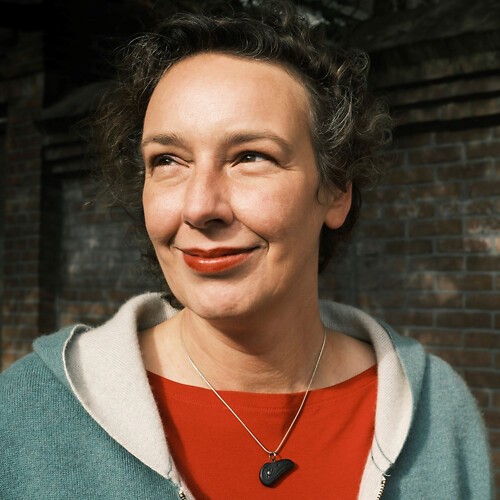 Gertrude Lok