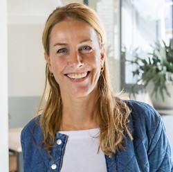 Monique Schuurmans
