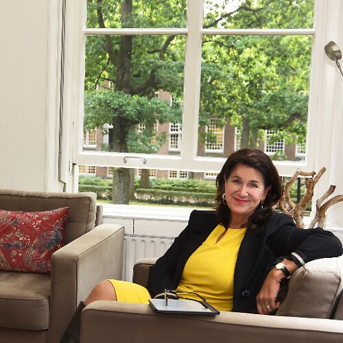 Louise Kemps