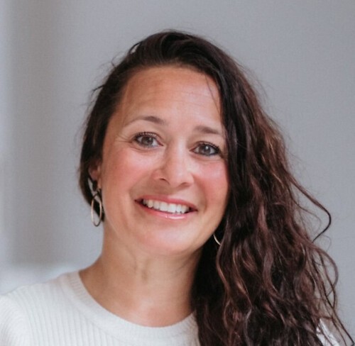 Suzanne Mau-Asam