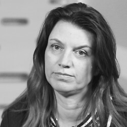 Esther Gons