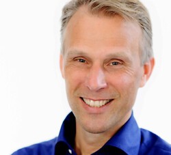 Stefan Peij