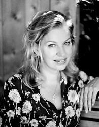 Annejet van der Zijl