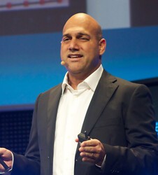 Salim Ismail