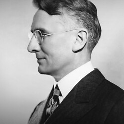 Dale Carnegie