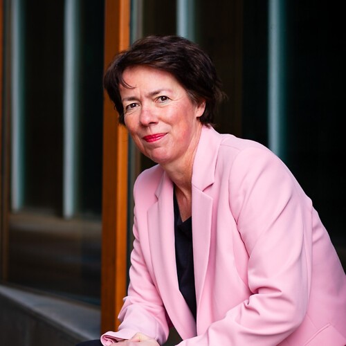 Bea Aarnoutse