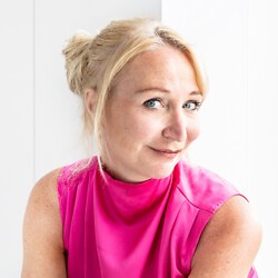 Anne de Jong