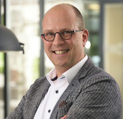 Mark de Lat