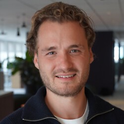 Toni van Dam