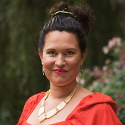 Zoë Papaikonomou