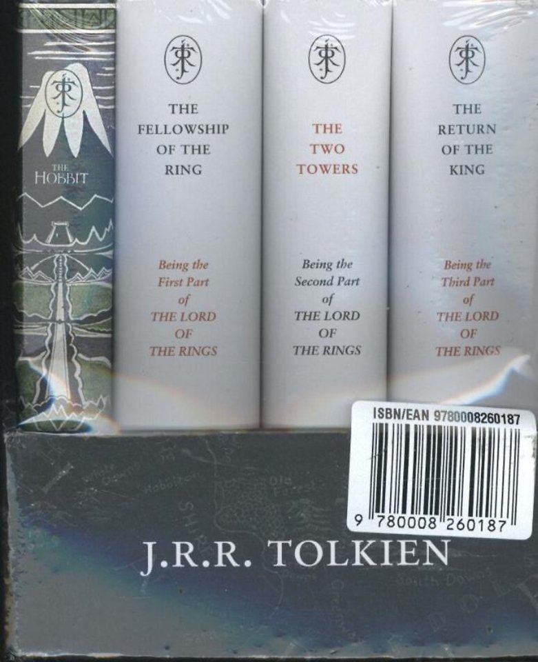 The Hobbit & The Lord of the Rings Gift Set: A Middle-earth Treasury