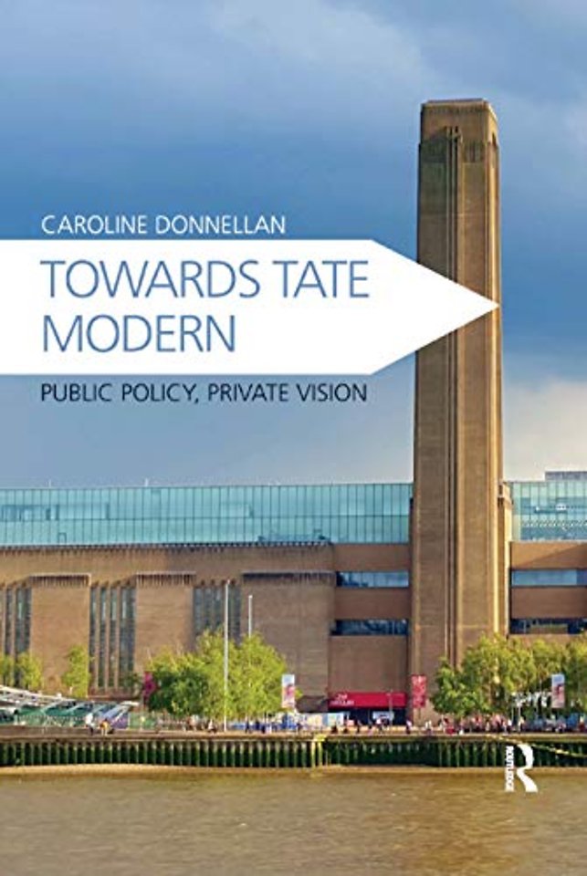 Towards Tate Modern