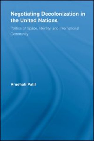 Negotiating Decolonization in the United Nations