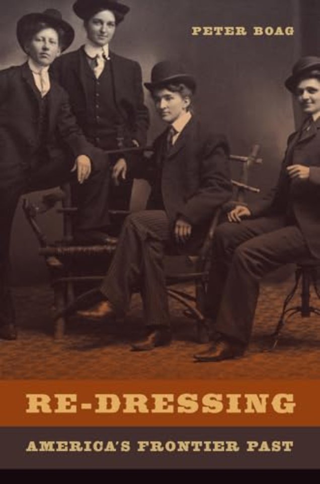 Re–Dressing America′s Frontier Past