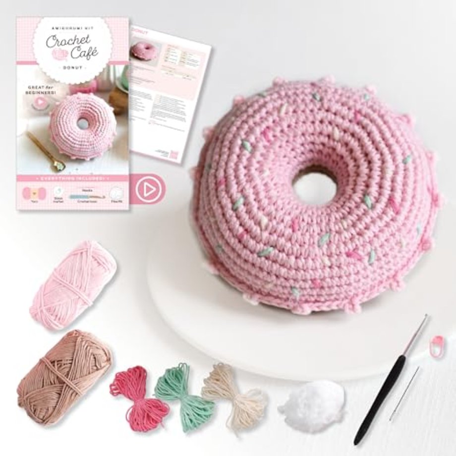 Crochet Cafe Amigurumi Kit Donut