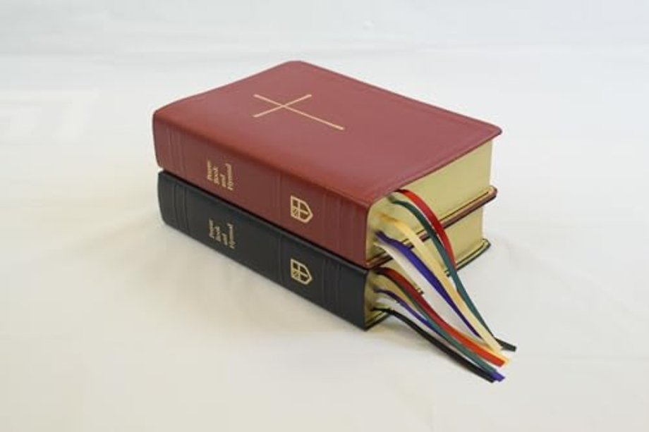 Book of Common Prayer and Hymnal 1982 Combination Edition