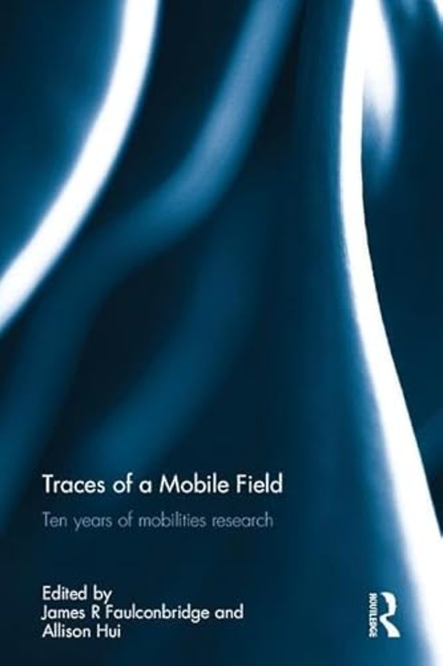 Traces of a Mobile Field