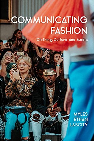 Communicating Fashion