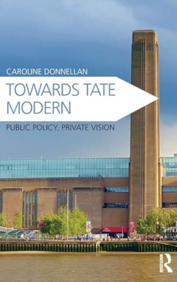 Towards Tate Modern