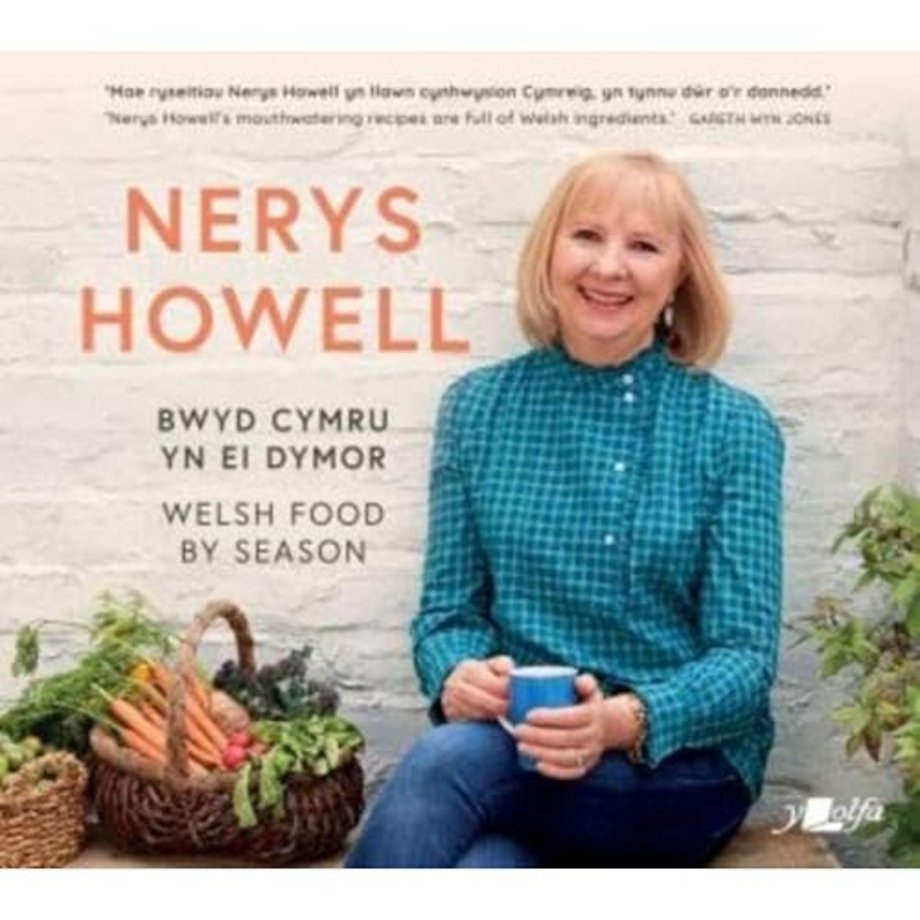 Bwyd Cymru yn ei Dymor / Welsh Food by Season