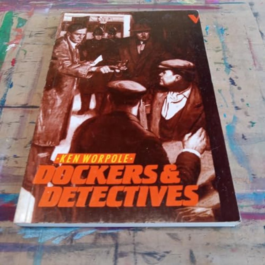 Dockers and Detectives