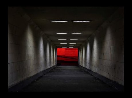 Perou/Hyde: Tunnel Vision