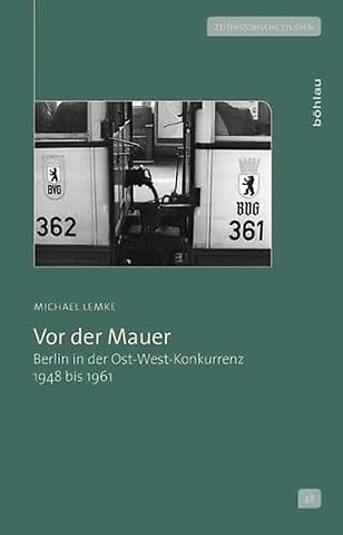 Vor der Mauer