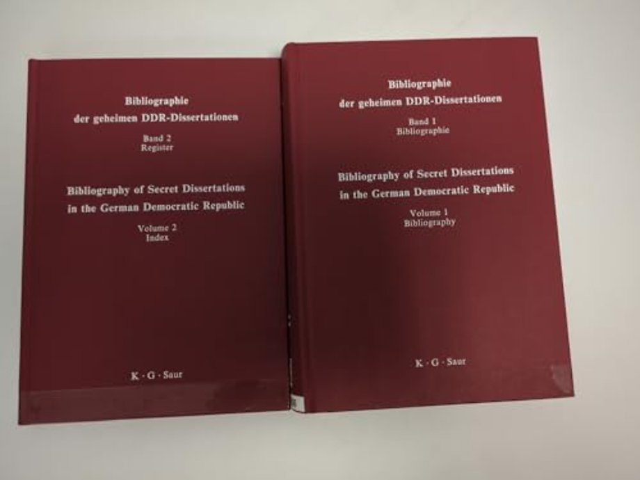 Bibliographie der geheimen DDR–Dissertationen