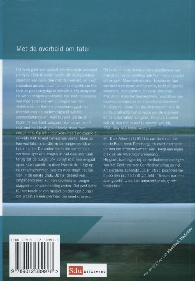 Met de overheid om tafel
