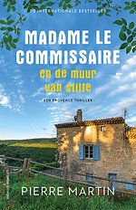 Madame le Commissaire en de muur van stilte