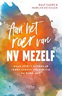 Aan het roer van NV Mezelf Aan het roer van NV Mezelf