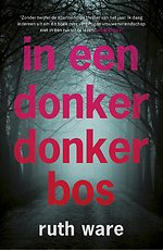 In een donker, donker bos