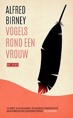 Vogels rond een vrouw