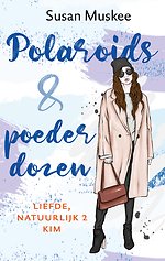 Polaroids en poederdozen