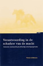 Verantwoording in de schaduw van de macht