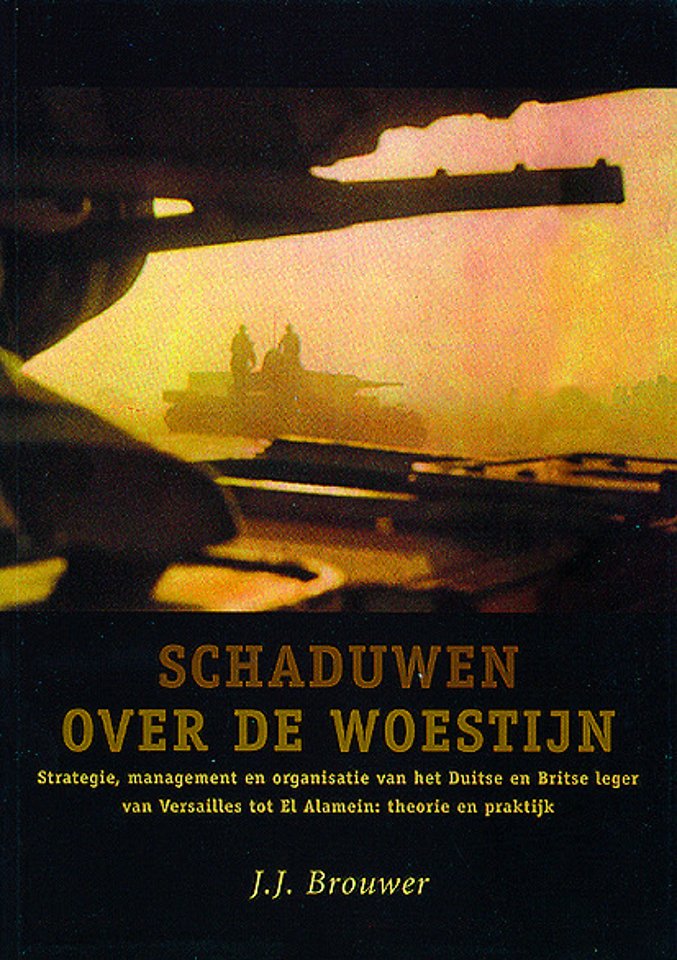 Schaduwen over de woestijn (2e druk 2004) Schaduwen over de woestijn (2e druk 2004)