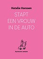 Stapt een vrouw in de auto