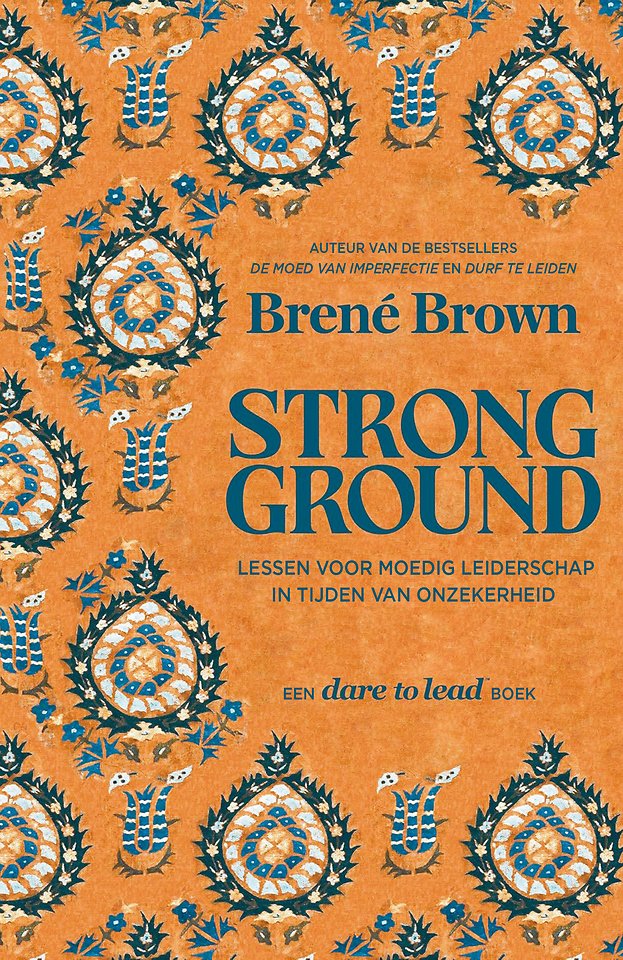Cover van Strong Ground
