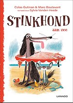 Stinkhond aan het strand