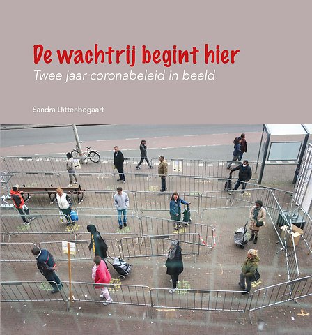 De wachtrij begint hier