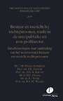 Bestuur en toezicht bij rechtspersonen, mede in de semi-publieke en non-profitsector Bestuur en toezicht bij rechtspersonen, mede in de semi-publieke en non-profitsector