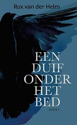 Een duif onder het bed