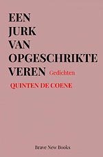 Een jurk van opgeschrikte veren