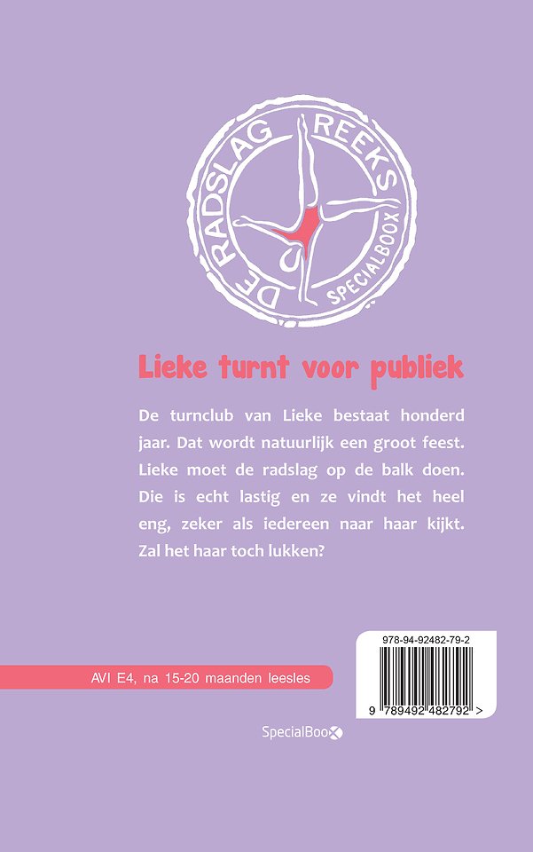 Lieke turnt voor publiek