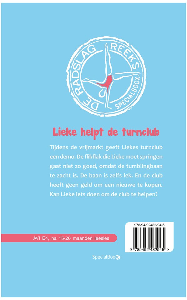 Lieke helpt de turnclub