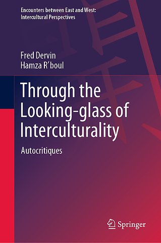 Through the Looking-glass of Interculturality