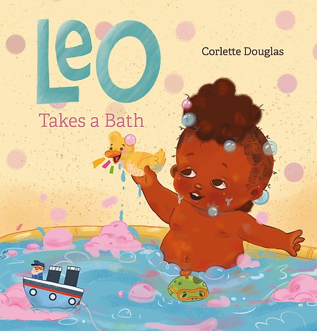 Leo takes a bath