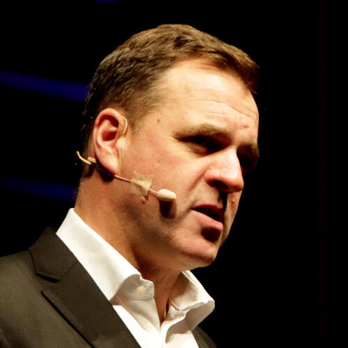 Niall Ferguson